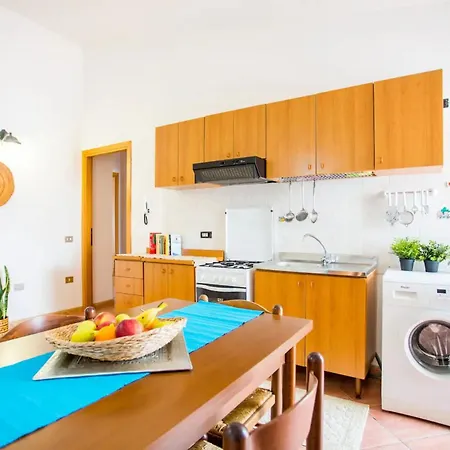 아파트 Sun House 1 빌라시미우스